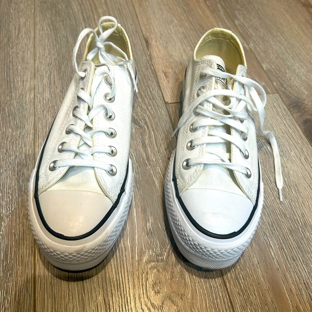 Platform converse